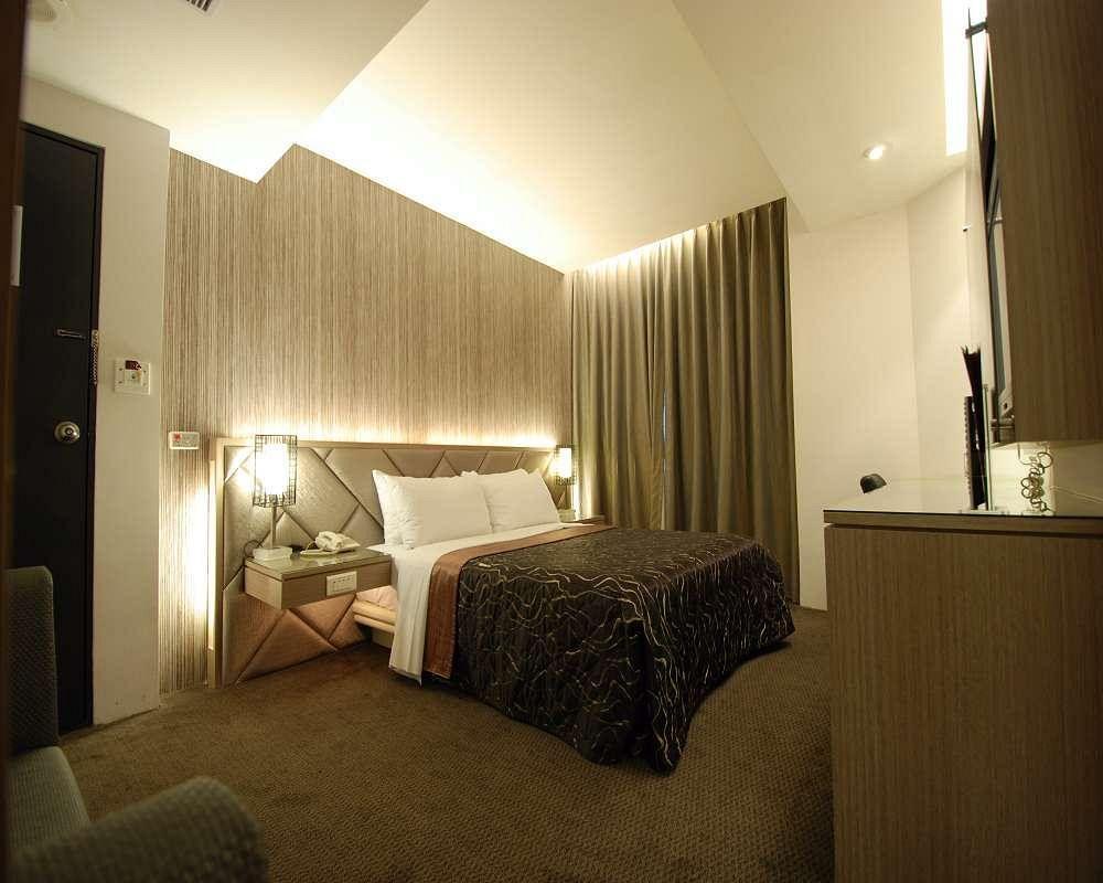 Royal Garden Hotel Тайбэй Экстерьер фото