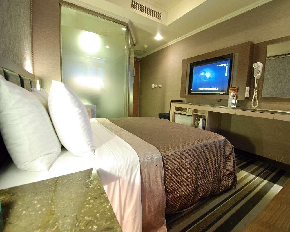 Royal Garden Hotel Тайбэй Экстерьер фото